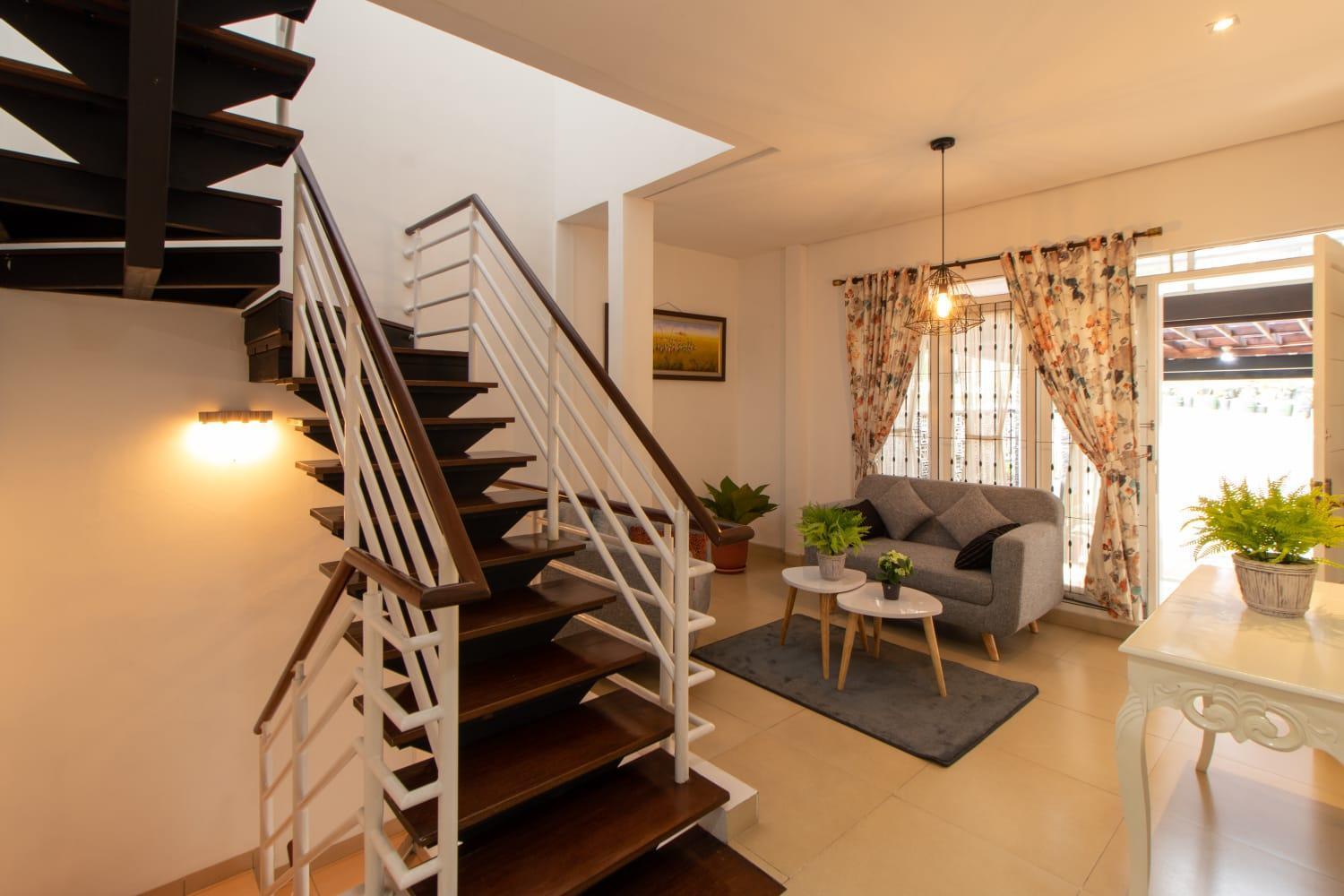 Villa Keluarga Syariah Resor Dago Pakar Bandung - View Bukit Esterno foto